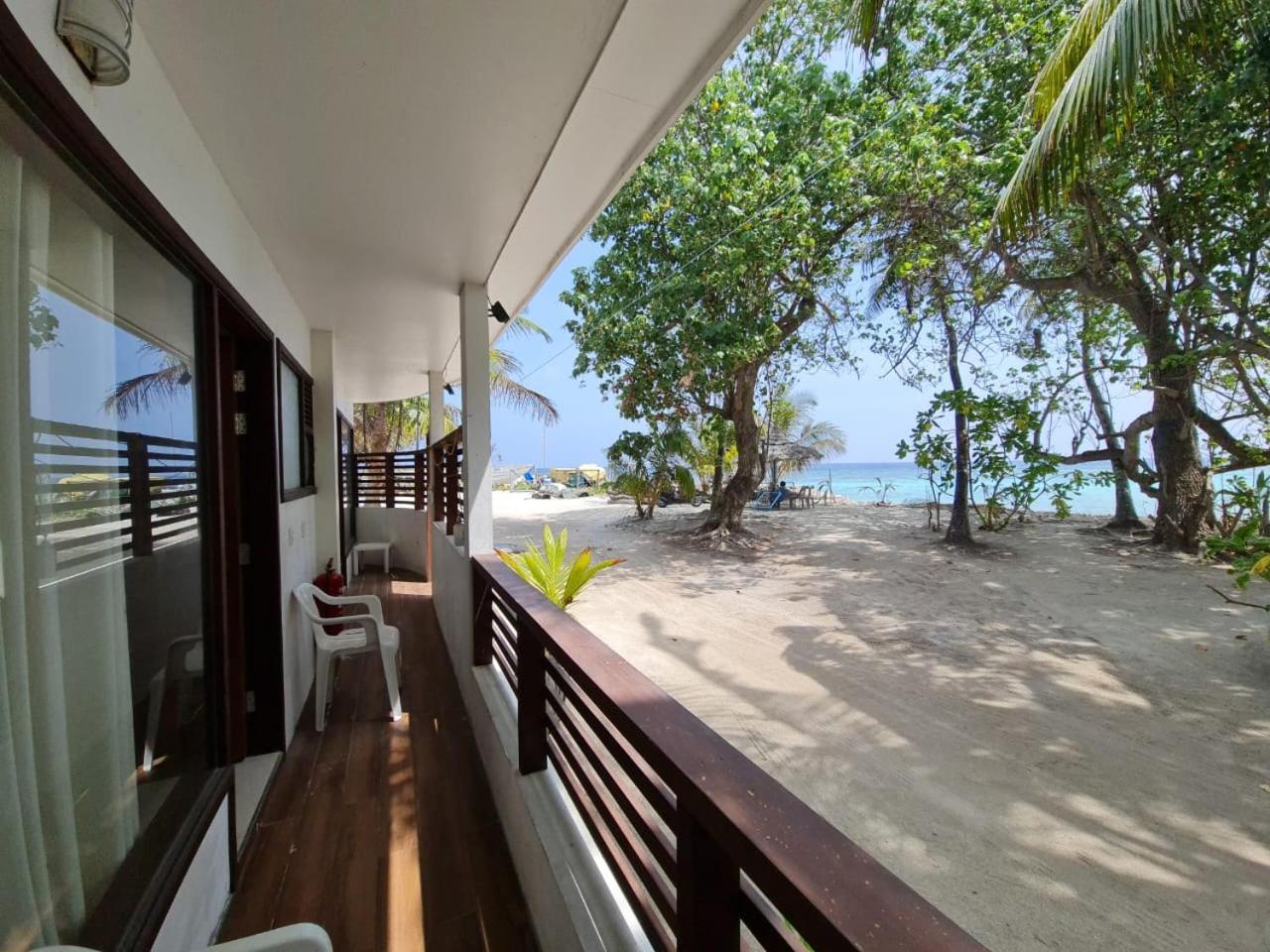 Liberty Guesthouse Maldives Mahibadhoo Exterior photo